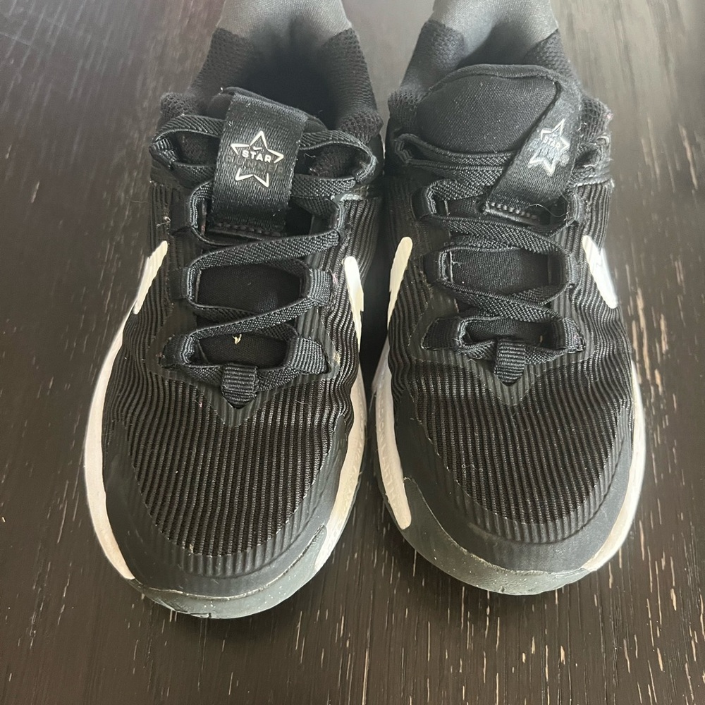 Nike Kids Black and White Sneakers